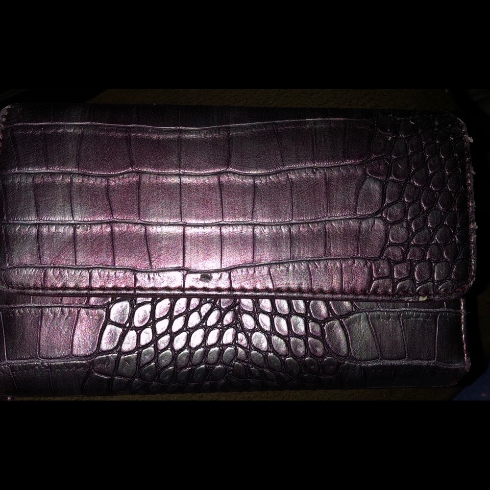 Wine Colored “Big Fat” Mundi Trifold Wallet